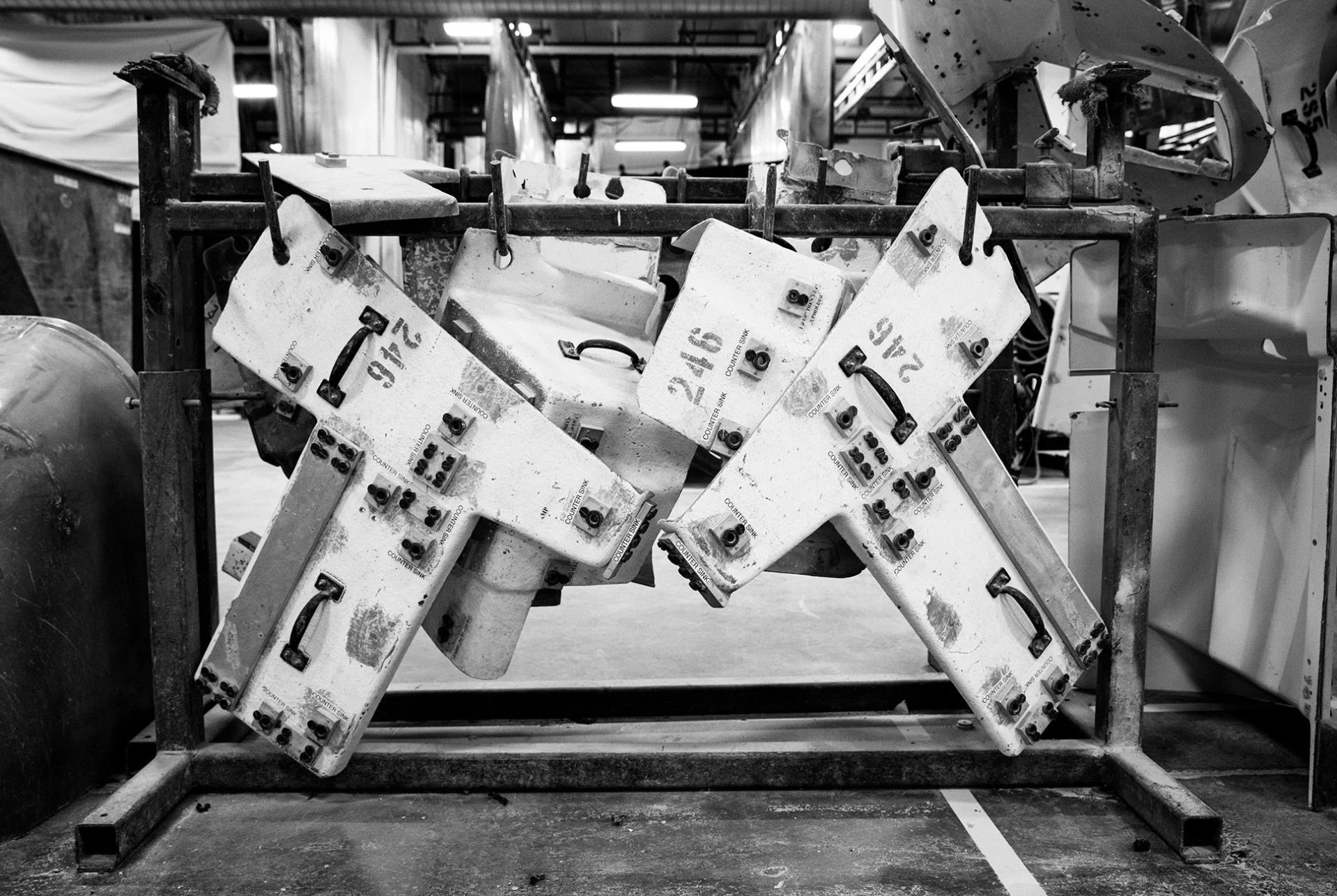 mastercraft-factory-tour-gear-patrol-slide-19
