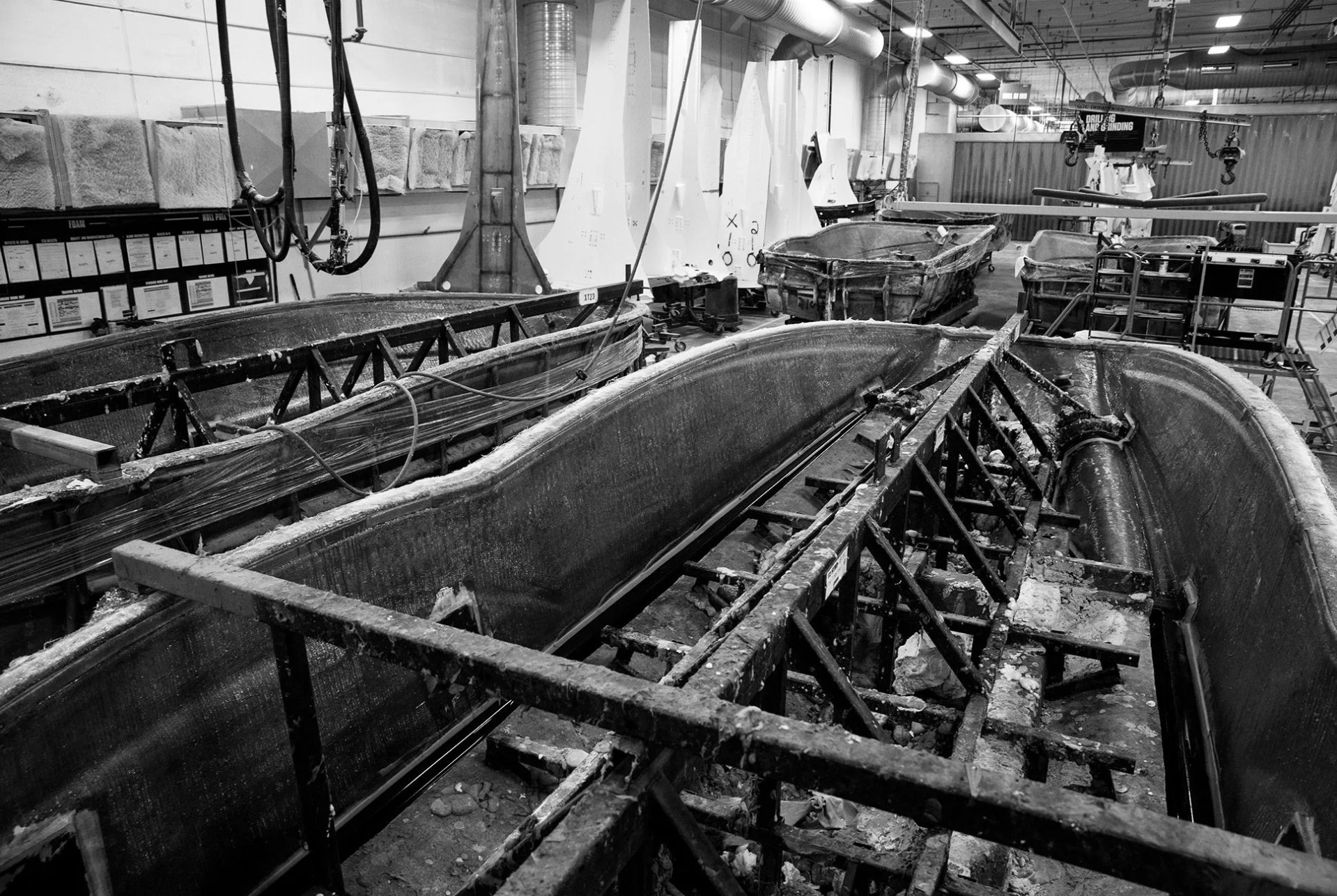 mastercraft-factory-tour-gear-patrol-slide-23