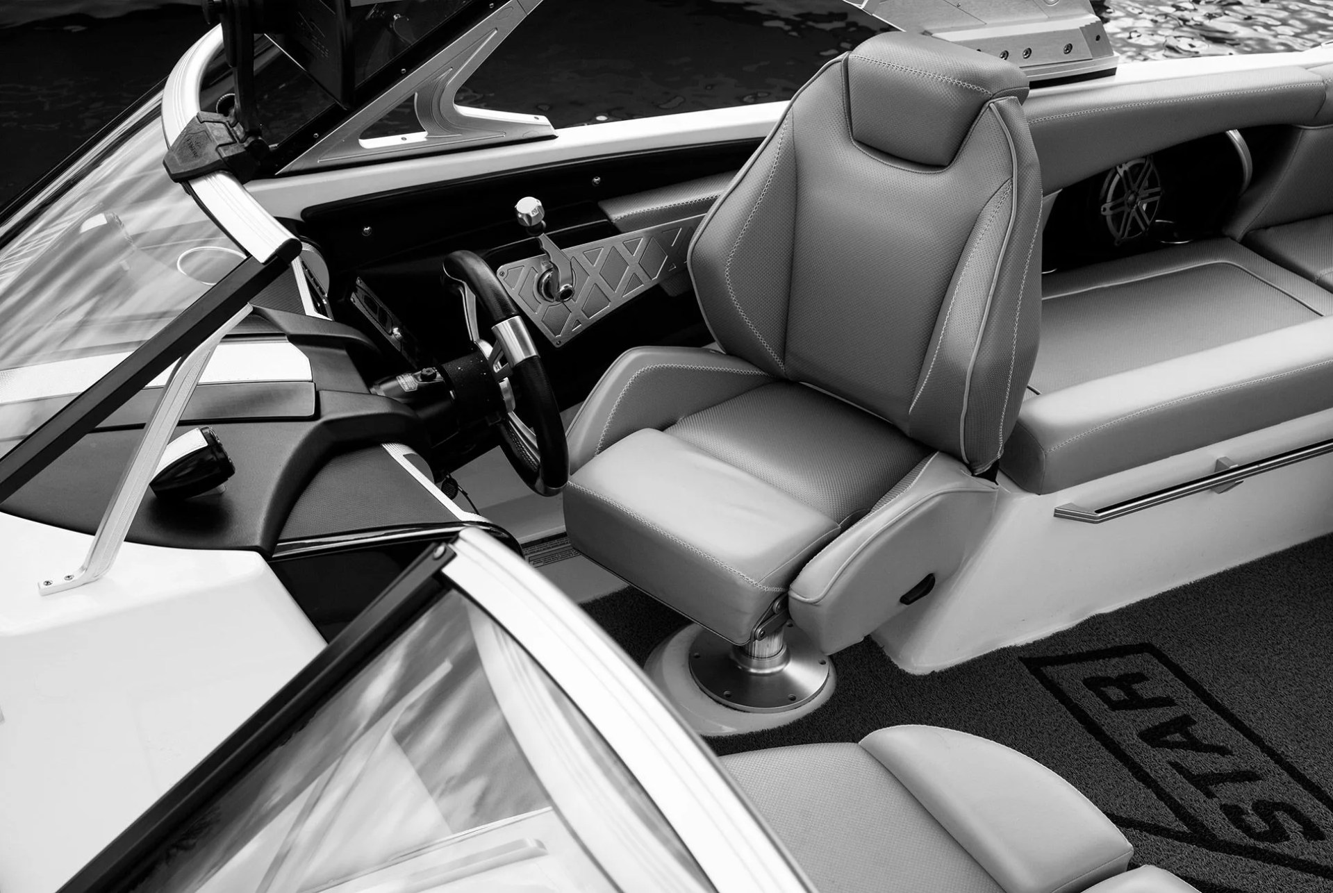mastercraft-factory-tour-gear-patrol-slide-27