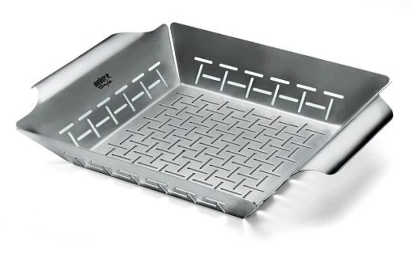 summer-grilling-tools-gear-patrol-veggie-basket