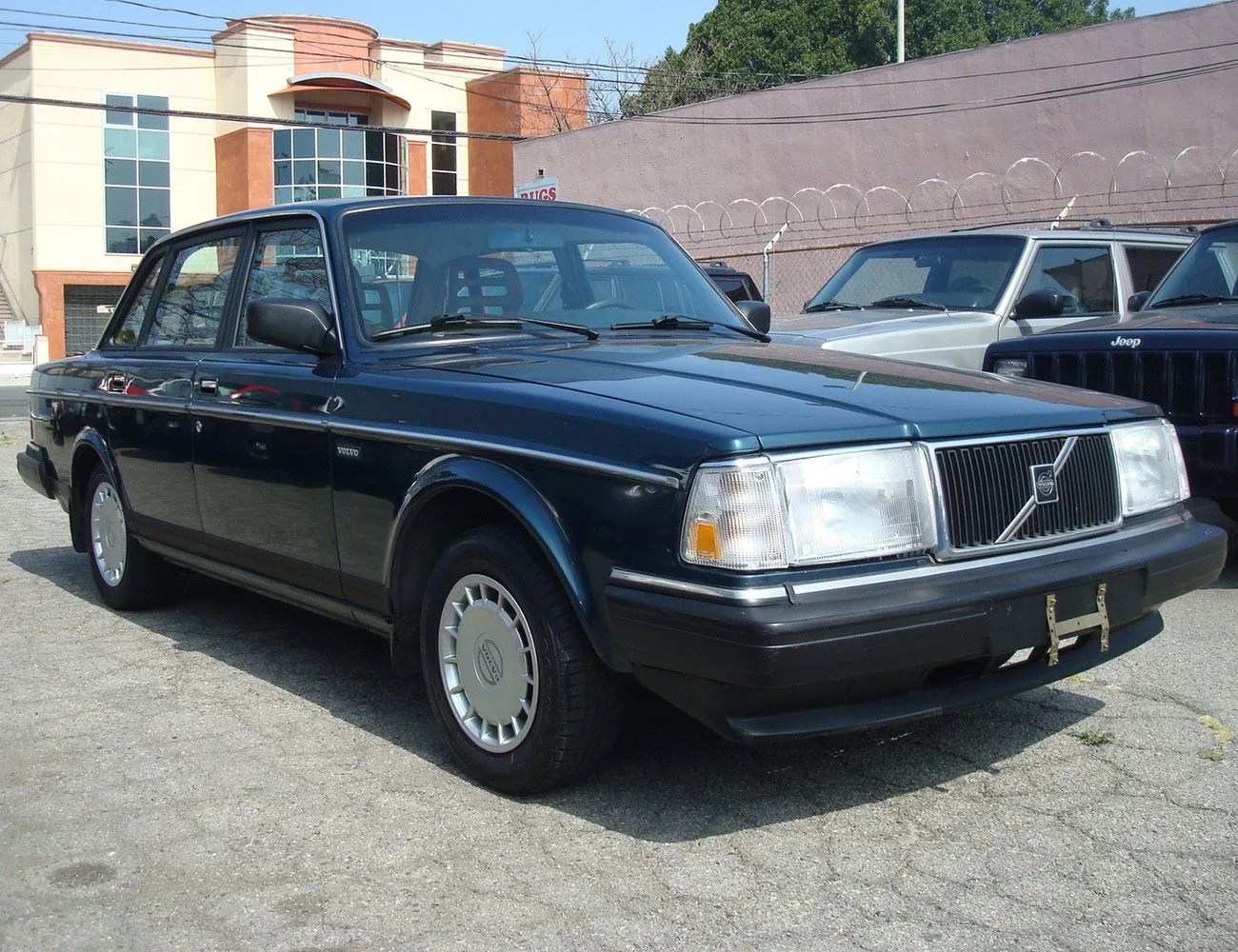 5000-Cars-Gear-Patrol-Volvo