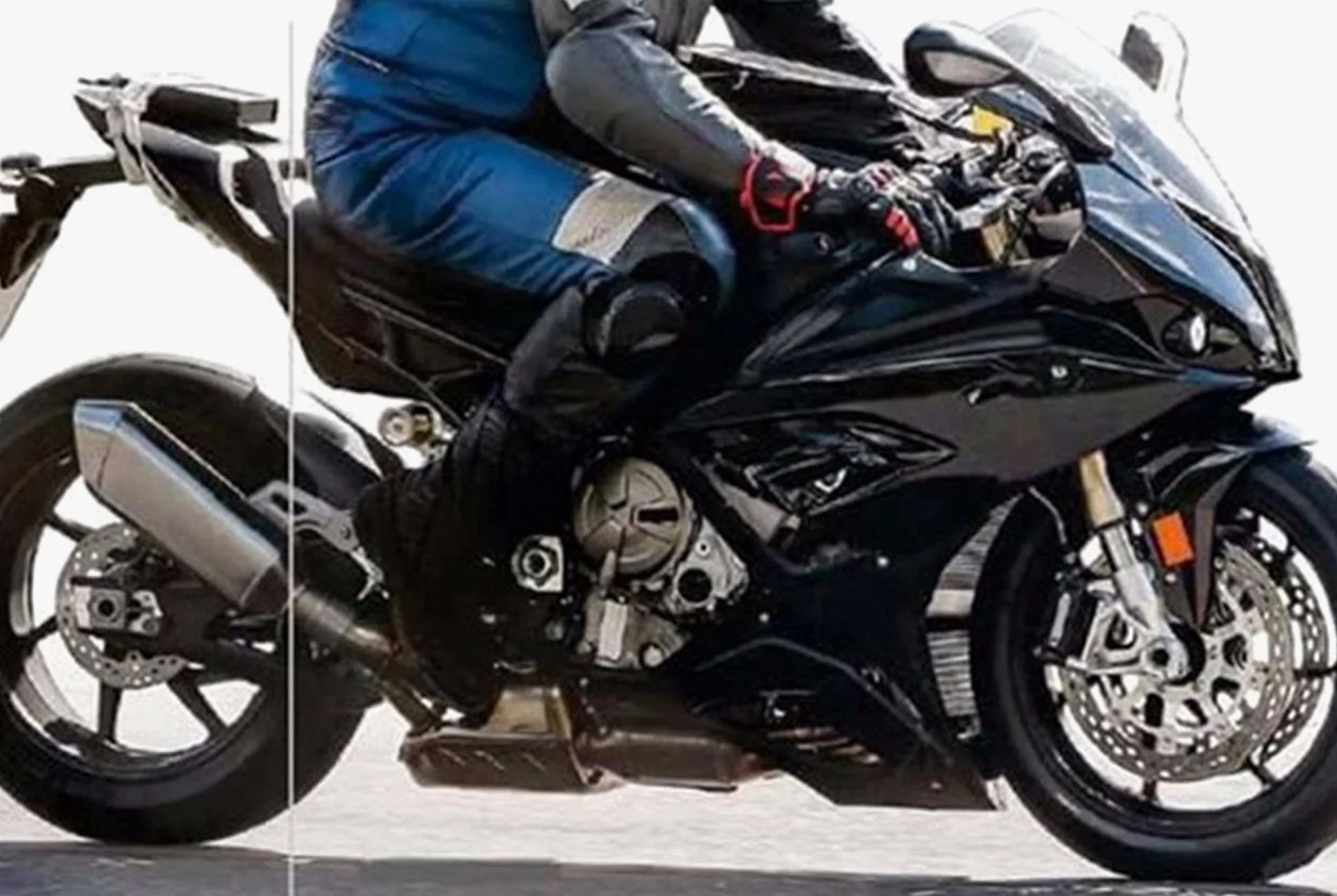 BMW-S1000RR-gear-patrol-full-lead