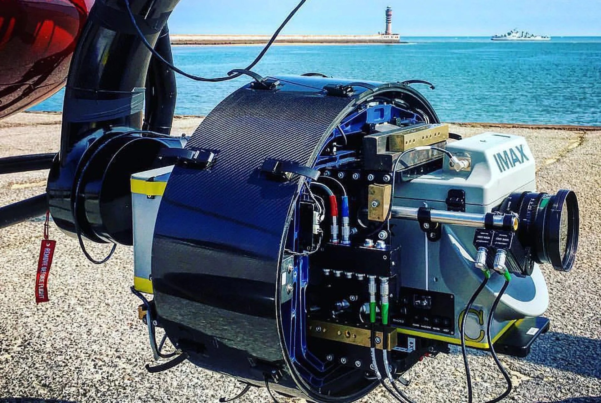 Dunkirk-Film-Gear-Patrol-Ambiance
