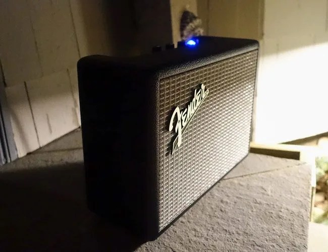 Fender-Bluetooth-Gear-Patrol-Lead-Featured