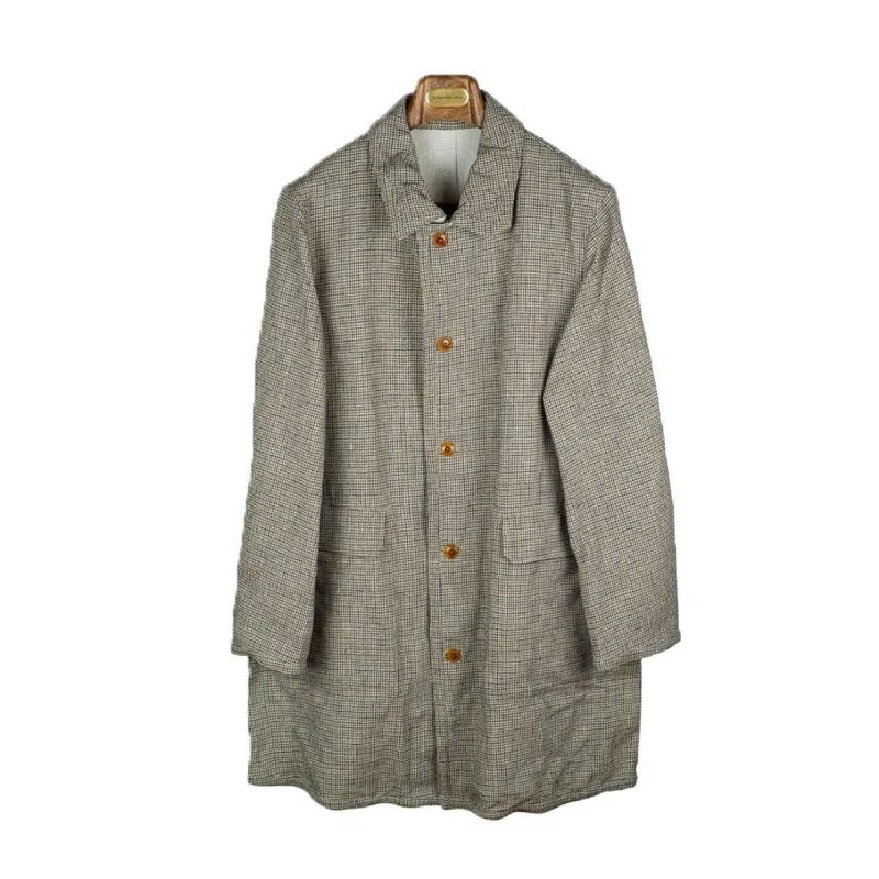 Why-You-Should-Invest-in-a-Linen-Jacket-gear-patrol-east-coat
