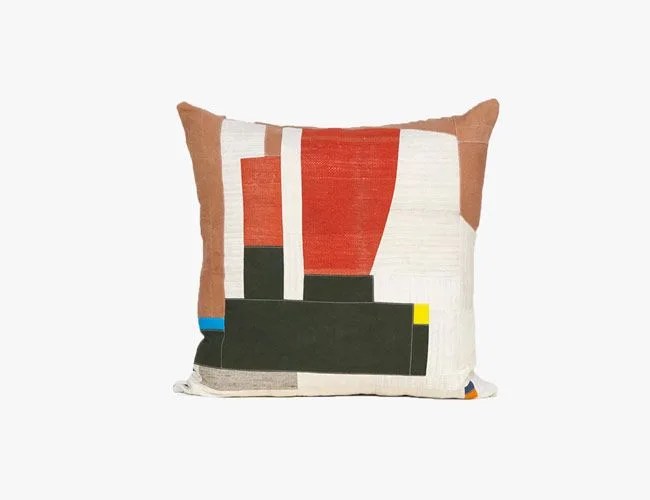 adam-pogue-x-commune-pillows-gear-patrol-full-featured