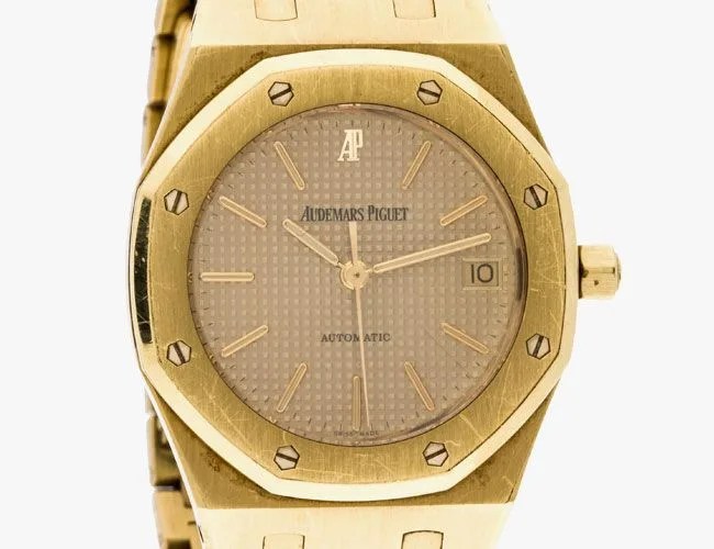 modern-classic-watches-gear-patrol-ap