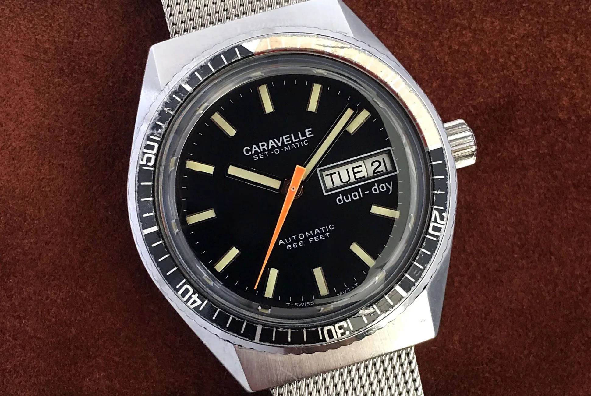 sub-5-vintage-gear-patrol-full-lead