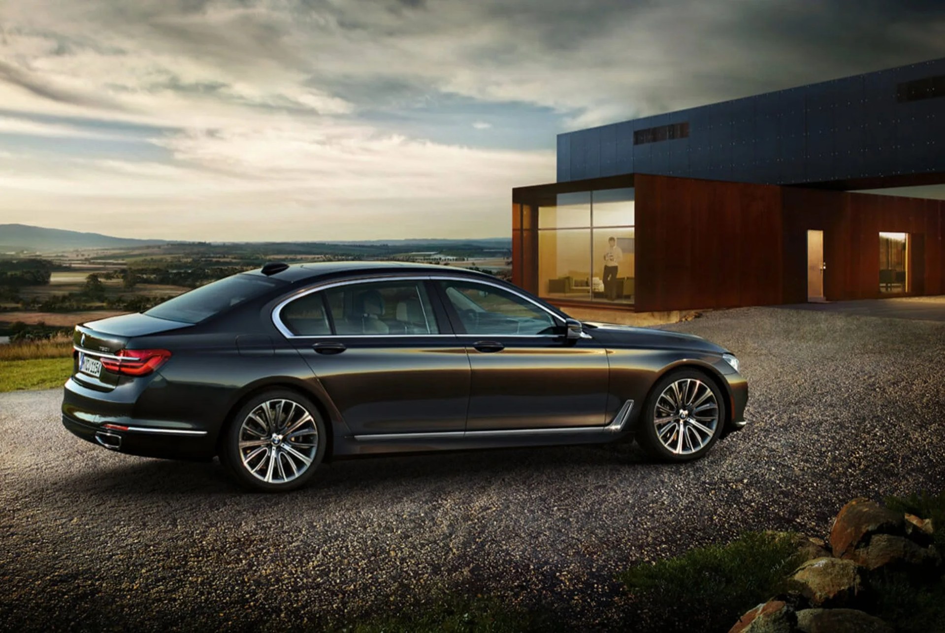 15-Best-Luxury-Cars-of-2017-for-Under-$100,000-GEAR-PATROL-bmw7