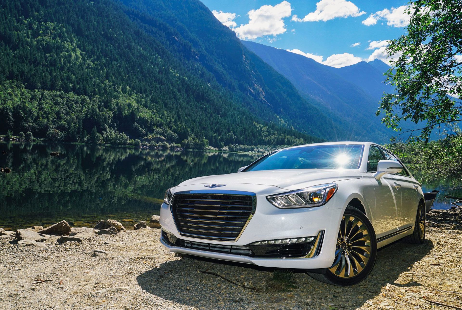 15-Best-Luxury-Cars-of-2017-for-Under-$100,000-GEAR-PATROL-hyundai-genesis