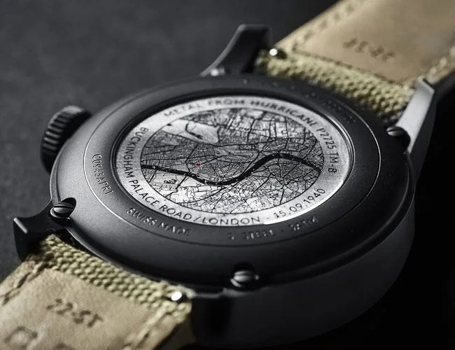 C9-P2725-TM-B-Limited-Edition-gear-patrol-full-featured