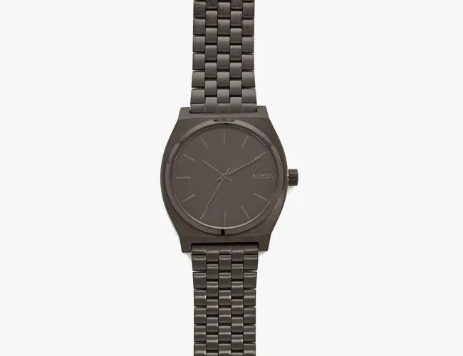 DON-gear-patrol-Nixon
