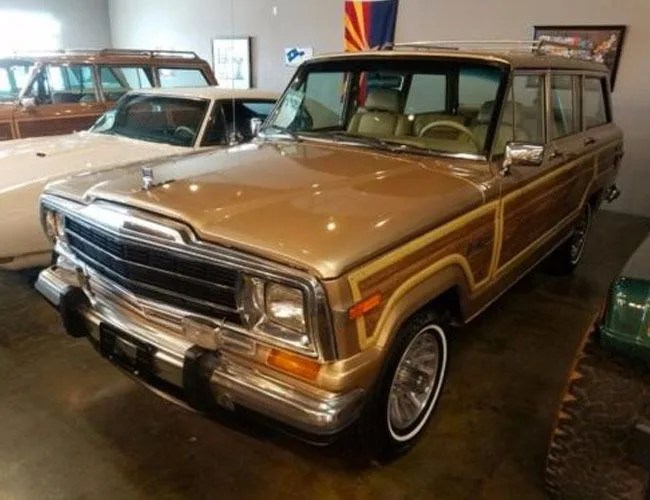 Found-5-Wagons-gear-patrol-jeep-wagoneer