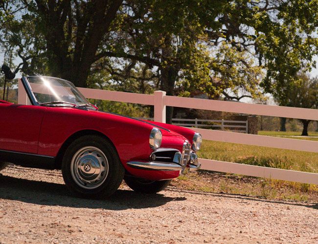 Alfa-Romeo-Giulietta-Spider-Gear-Patrol-Lead-Featured