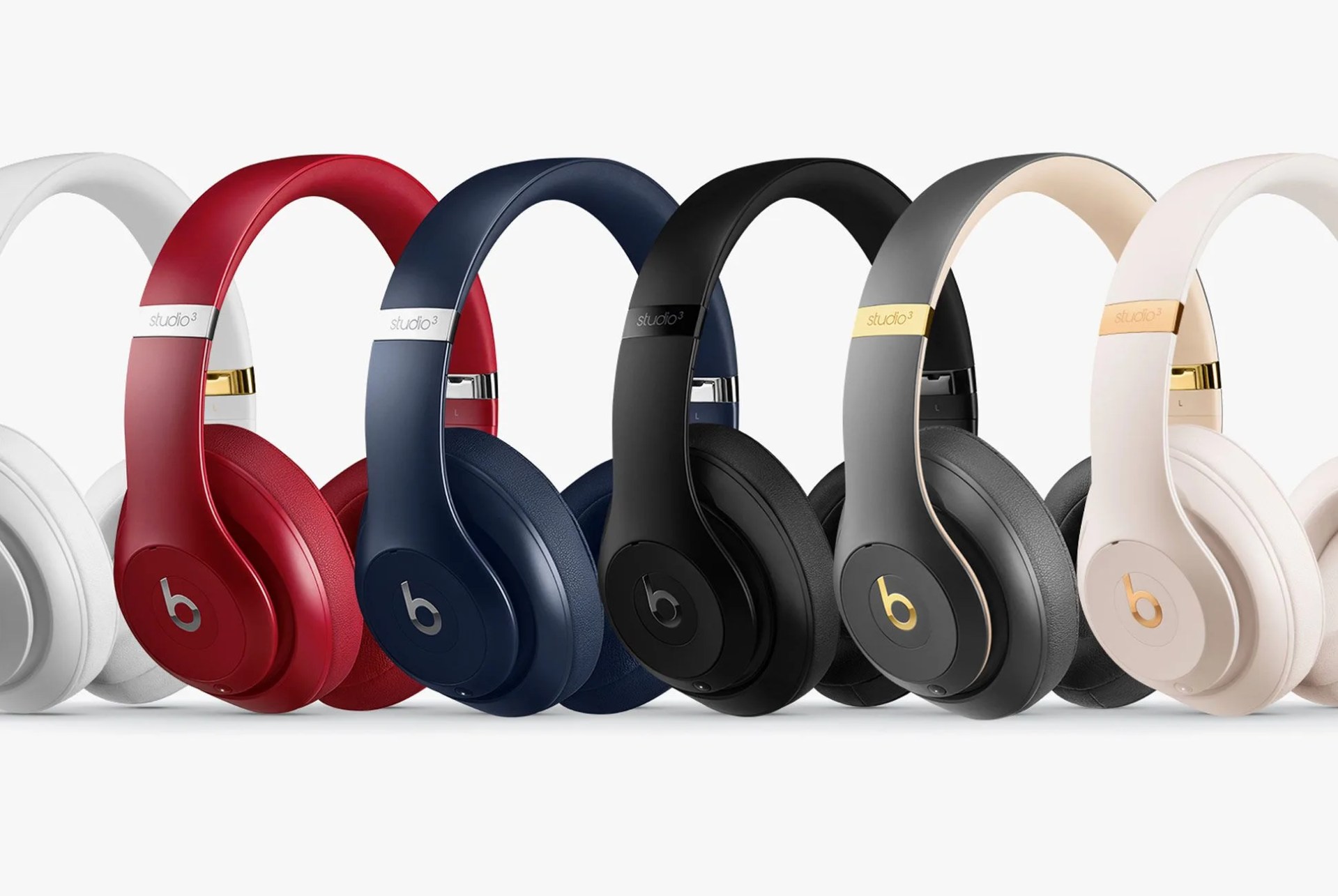 Beats-Studio-3-Gear-Patrol-Lead-Full