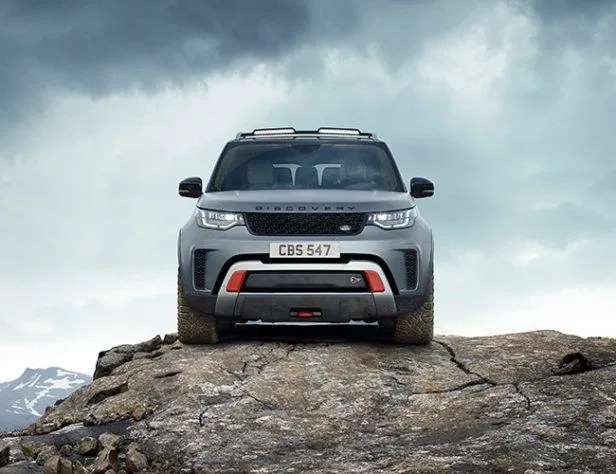 Land-Rover-Discovery-SVX-gear-patrol-lead-feature