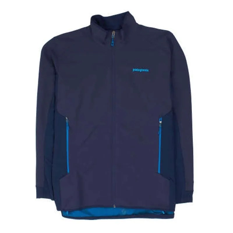 Worn-Wear-gear-patrol-windbreaker