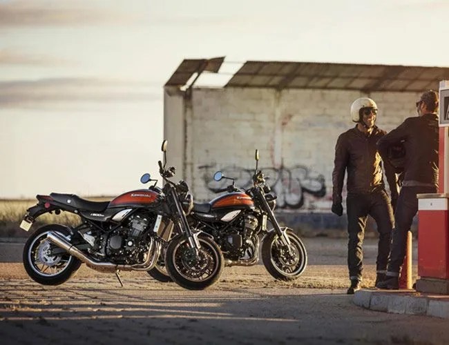 Kawasaki-Z900RS-gear-patrol-full-featured