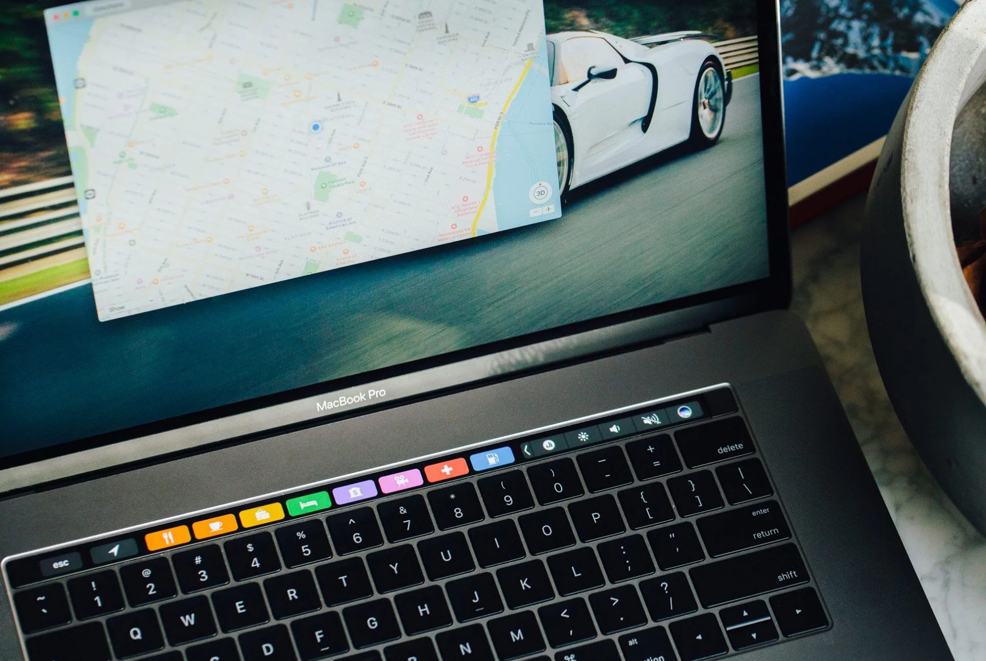 MBP-Touch-Bar-Gear-Patrol-Lead-Full