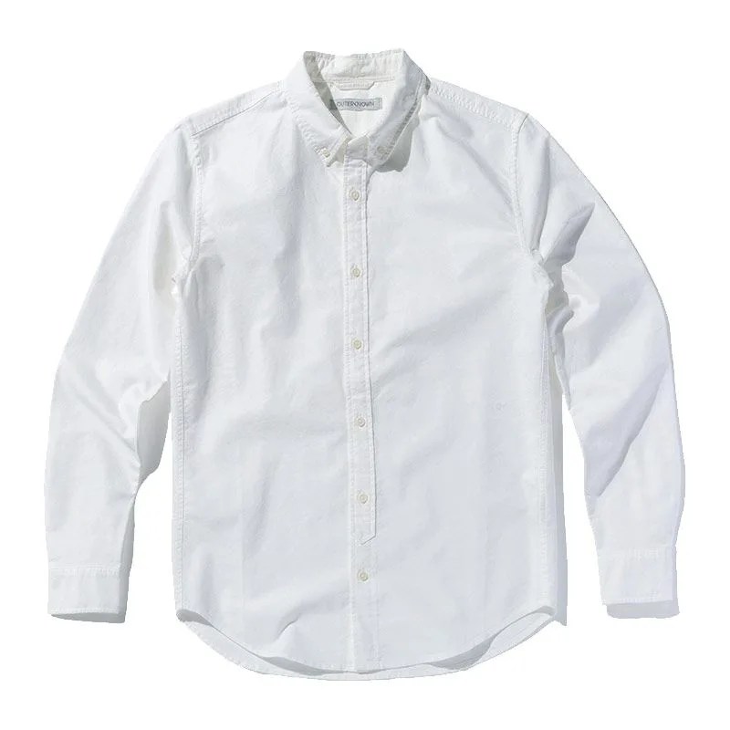 Outerknown-Wardrobe-Essential-gear-patrol-nomadic-oxford