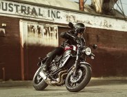 Yamaha-XSR700-gear-patrol-lead-feature