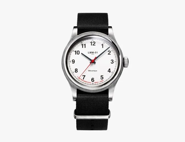 minimalist-essentials-gear-patrol-LMM