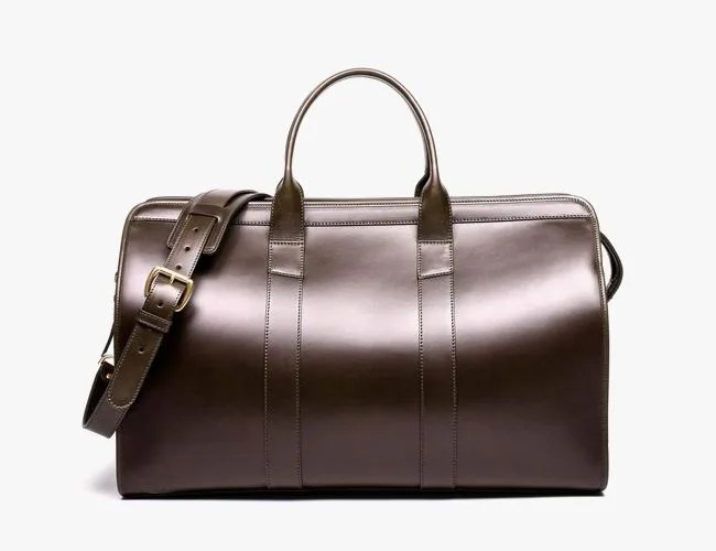 minimalist-essentials-gear-patrol-lotuff