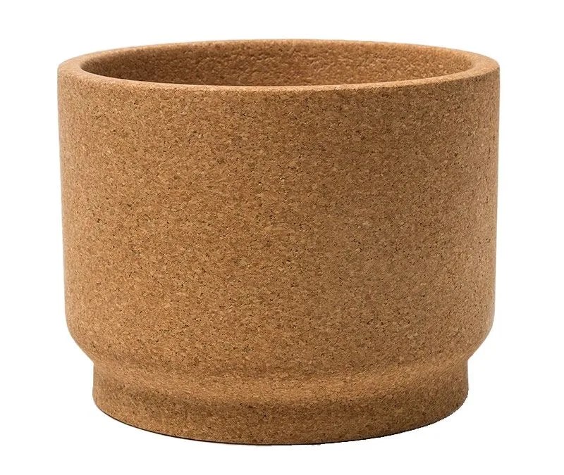 need-supply-planters-sale-gear-patrol-Melanie-Abranes-Designs