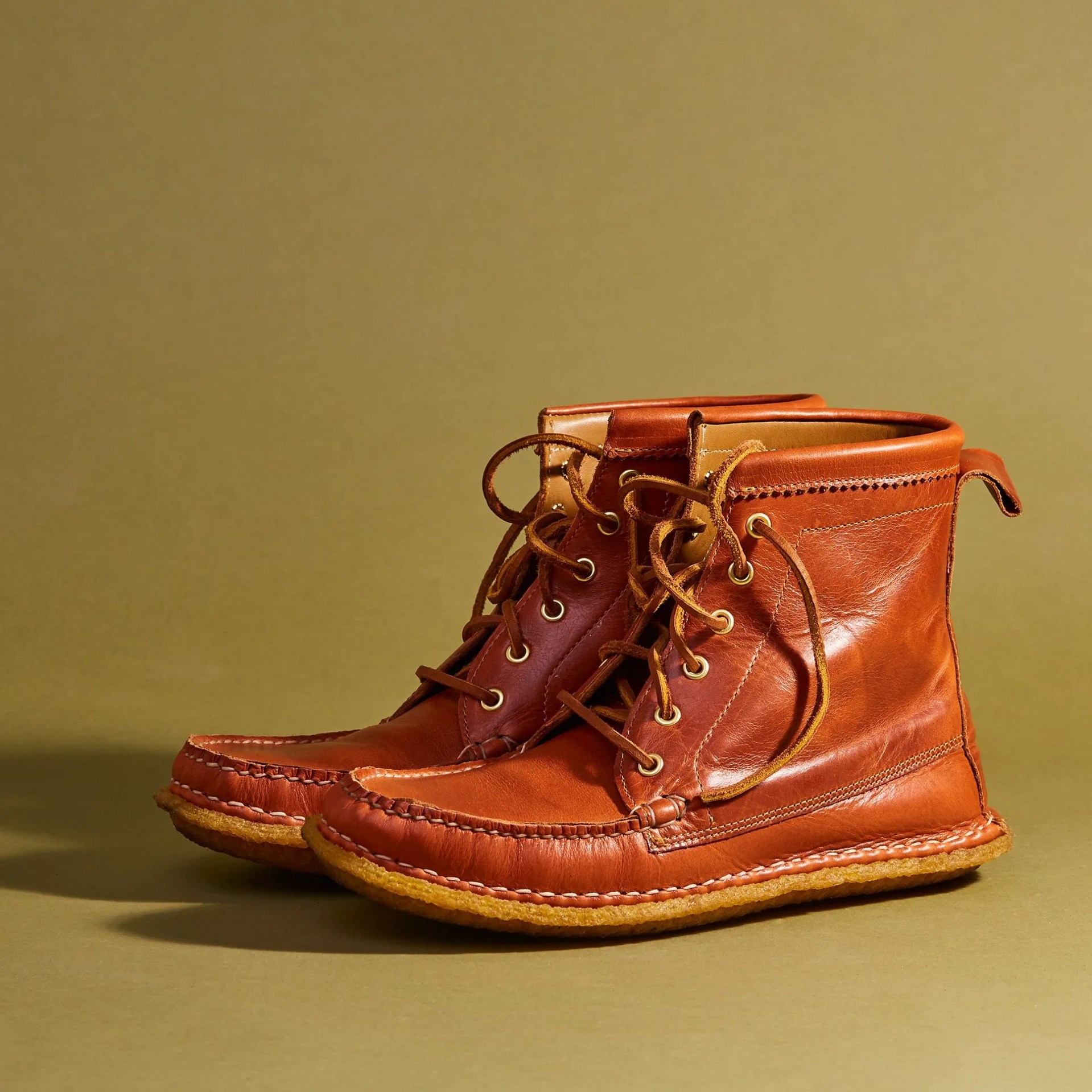 winter-hunting-boots-gear-patrol-maine-mtn