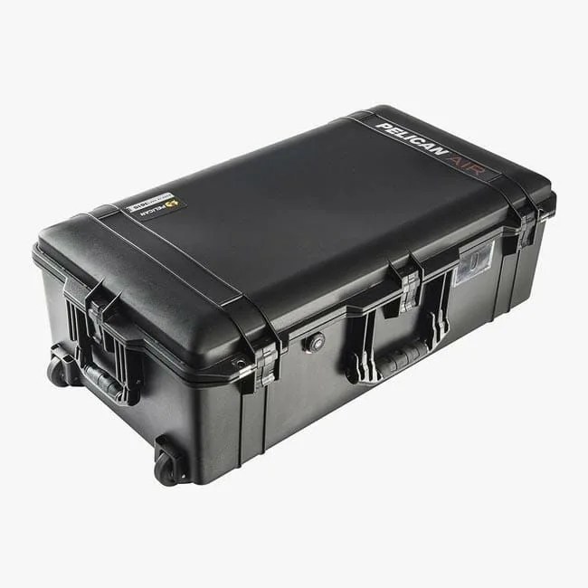 12-Guys-Globetrotter-Gear-Patrol-pelican-air-HP