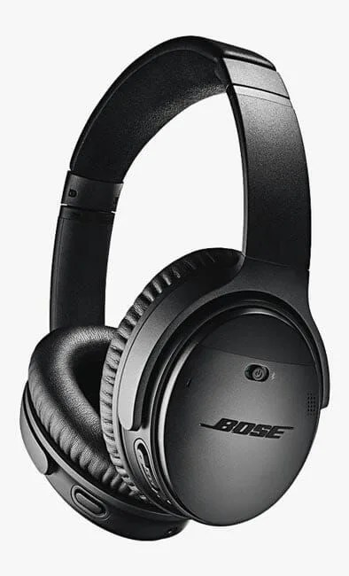 12-Guys-Globetrotter-Gear-Patrol-qc35-HP