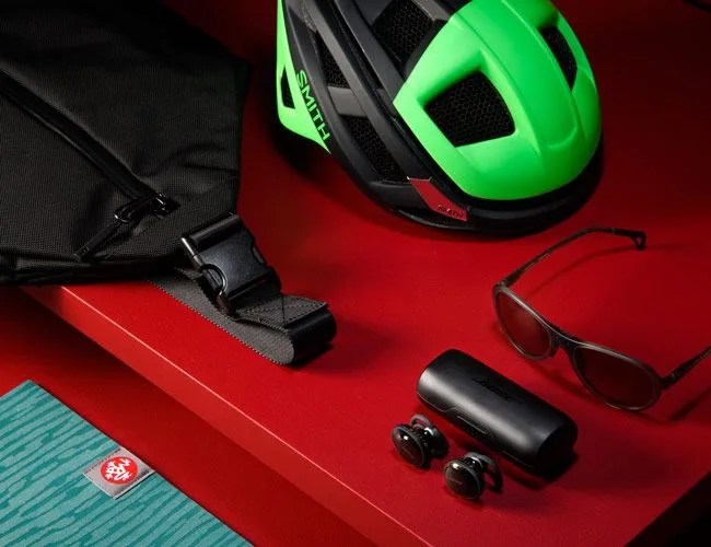 25-Perfect-Gifts-for-the-Athlete-gear-patrol-Lead-Featured
