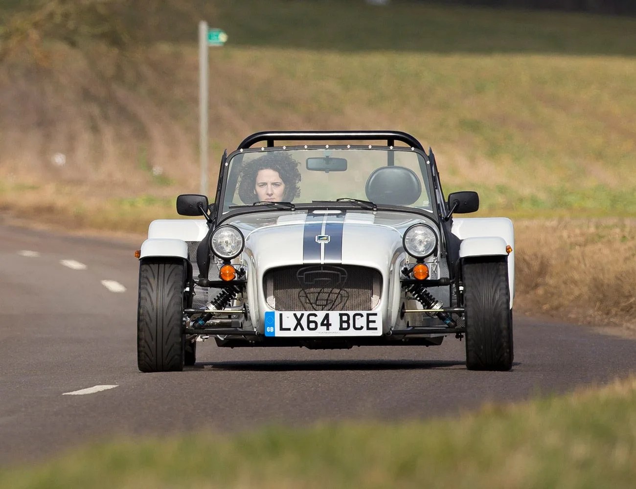 5-Least-Complicated-Cars-gear-patrol-caterham-270-2