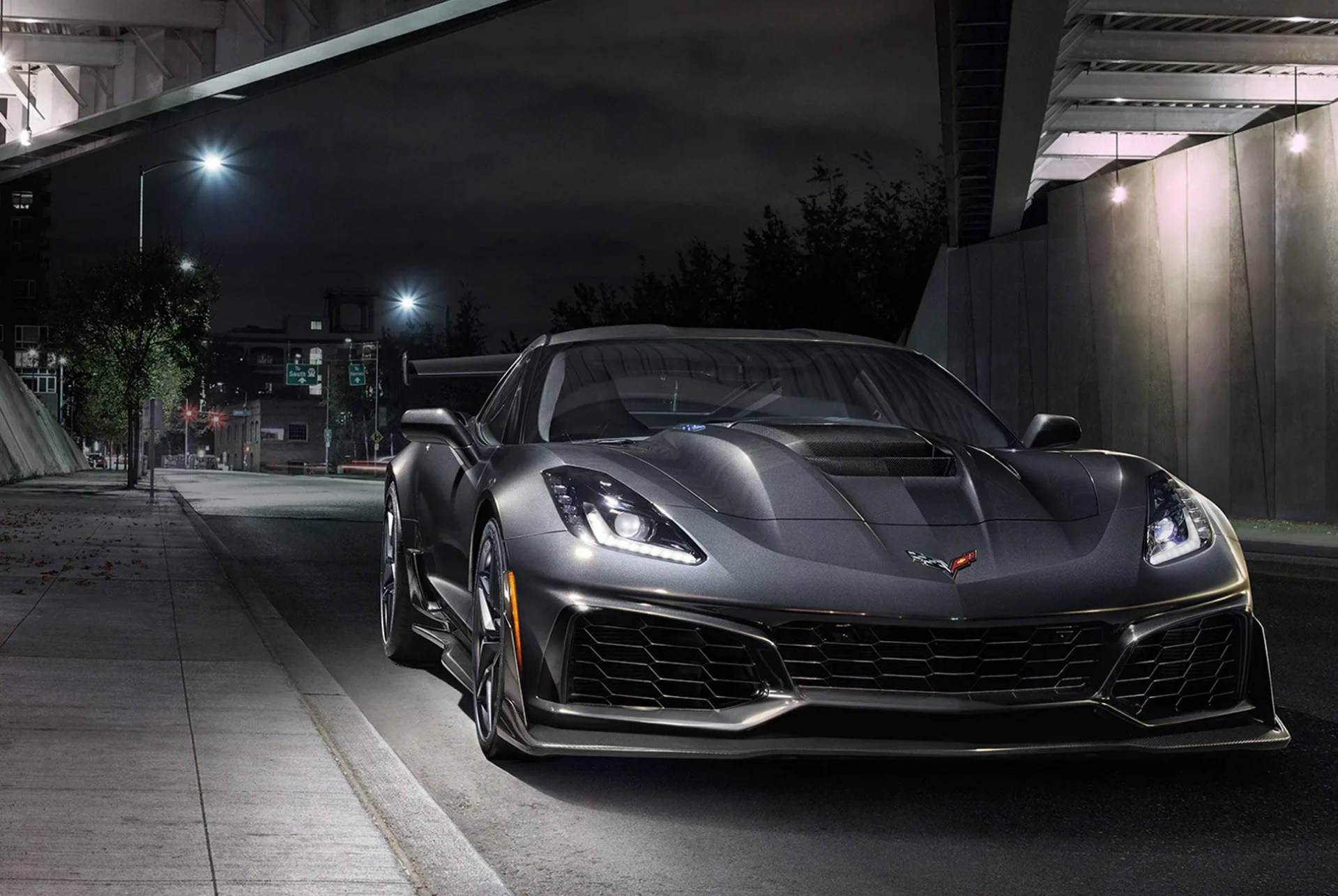 TIG-gear-patrol-Corvette-ZR1