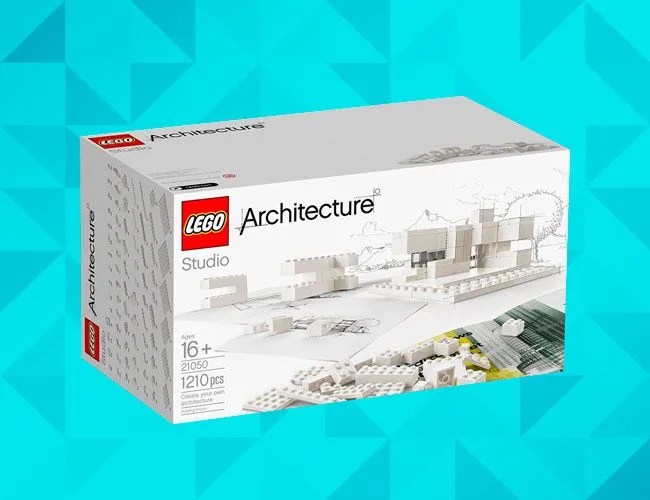 gear-patrol-2017-cyber-monday-feature-Lego-Architecture