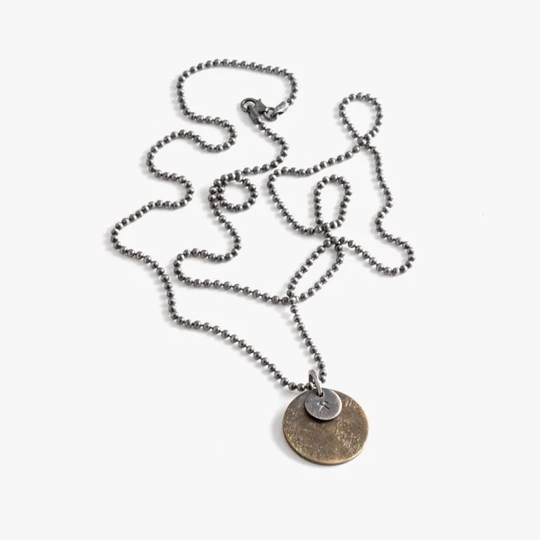 gear-patrol-staff-picks-andrew-haynes-studebaker-tag-chain-necklace