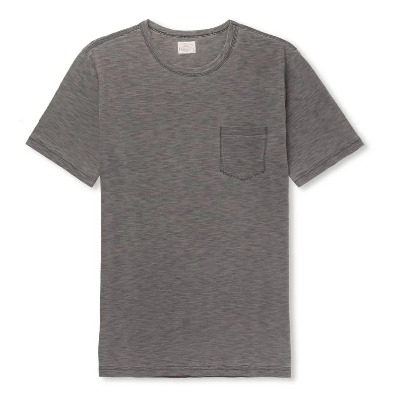 gray-t-shirts-gear-patrol-faherty