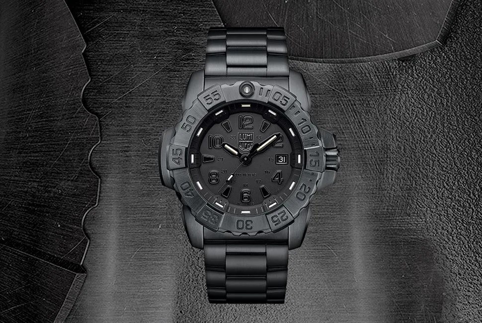 luminox-gear-patrol-Navy-SEAL-Steel-