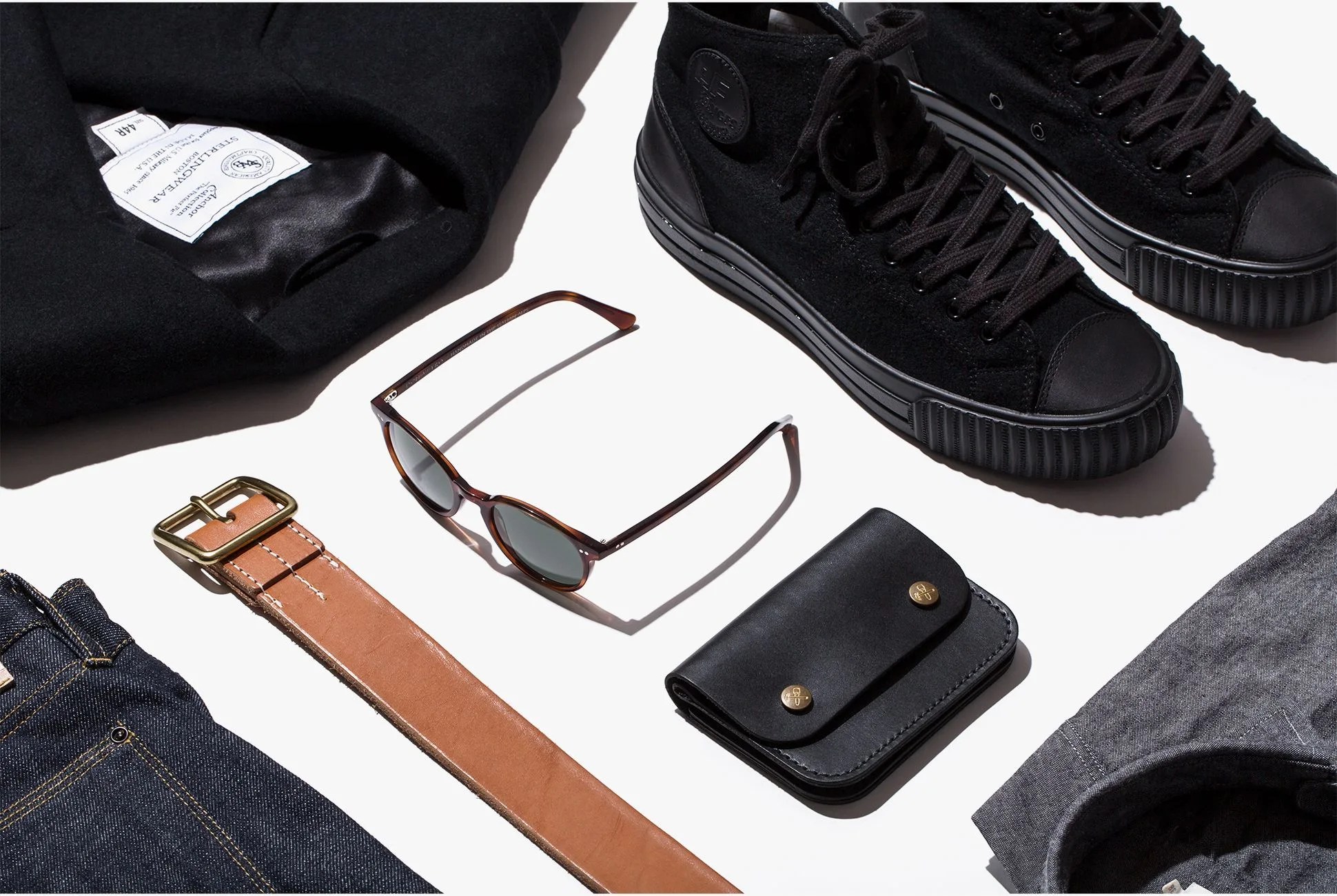 pf-flyers-weekend-carry-gear-patrol-full-lead