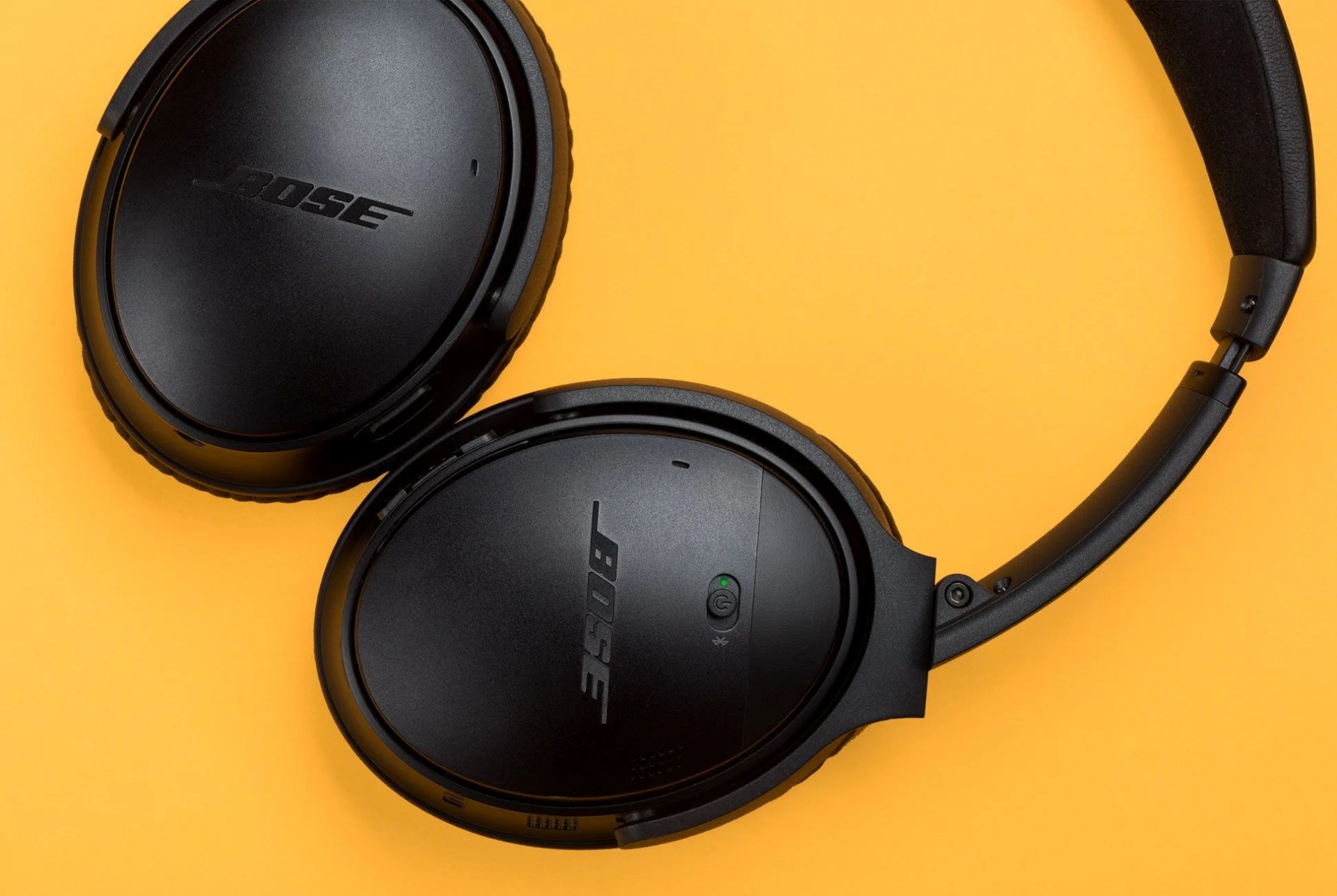 Bose-QC35-II-gear-patrol-slide-1-1940×1300