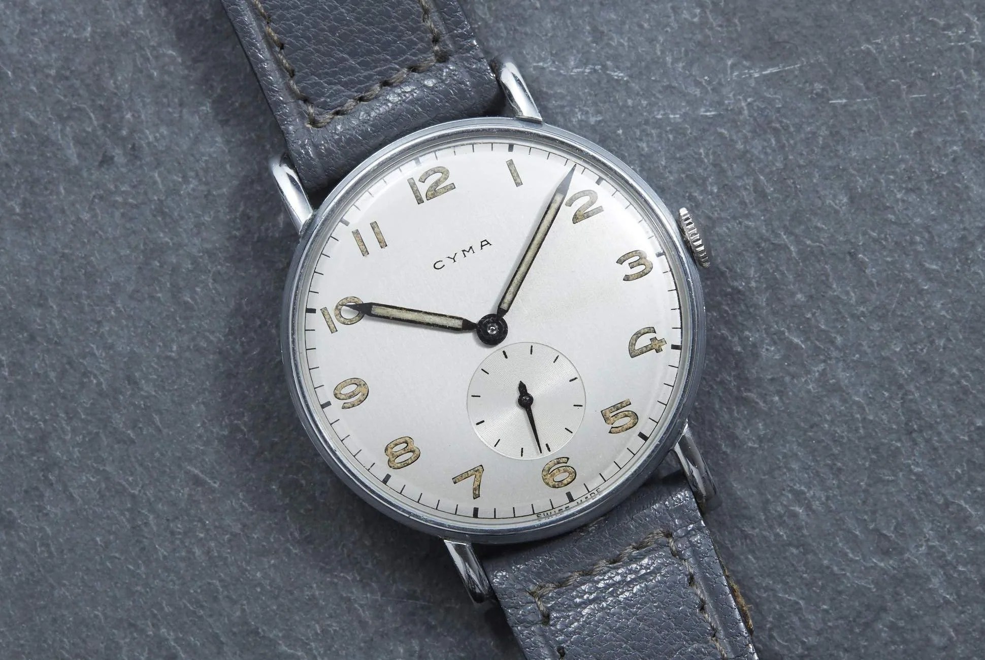 Found-Minimalist-Watches-From-40s-50s-60s-gear-patrol-lead-full