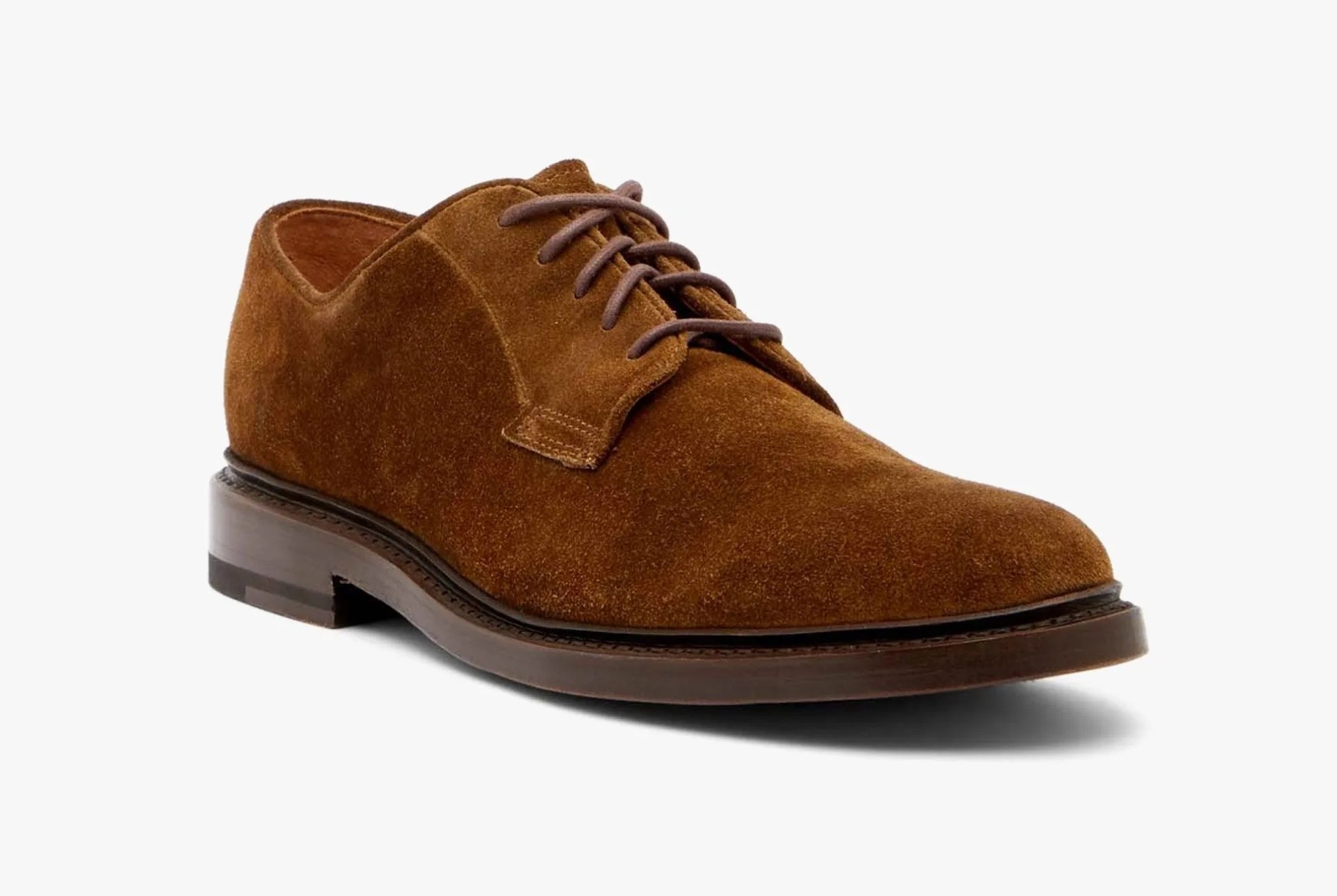 Frye-Jones-Suede-gear-patrol-full-lead