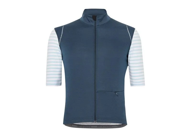 Mr-Porter-Sport-Sale-gear-patrol-Cafe-Du-Cycliste-Monique-Cycling-Jersey