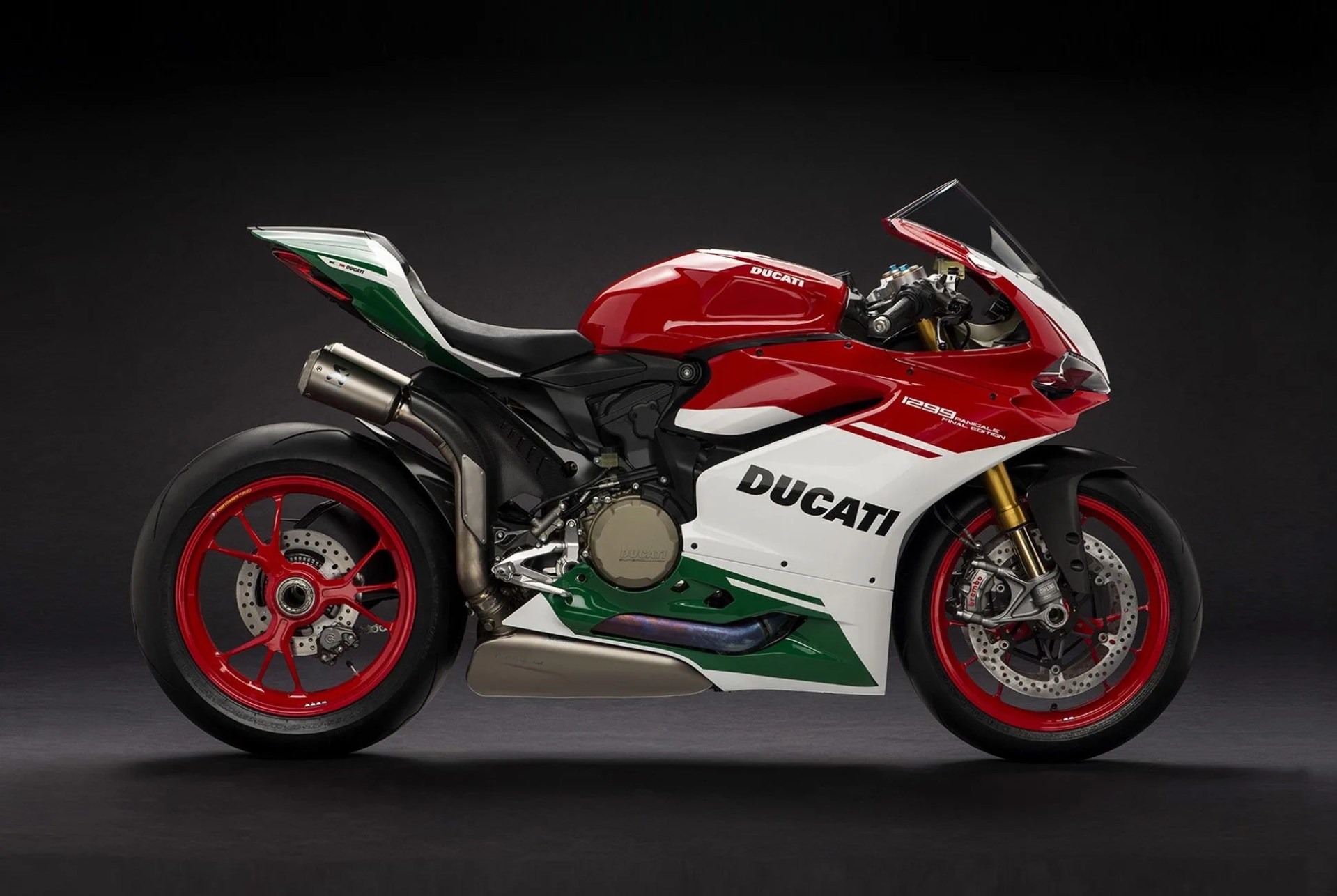 TIG-gear-patrol-Ducati-1299