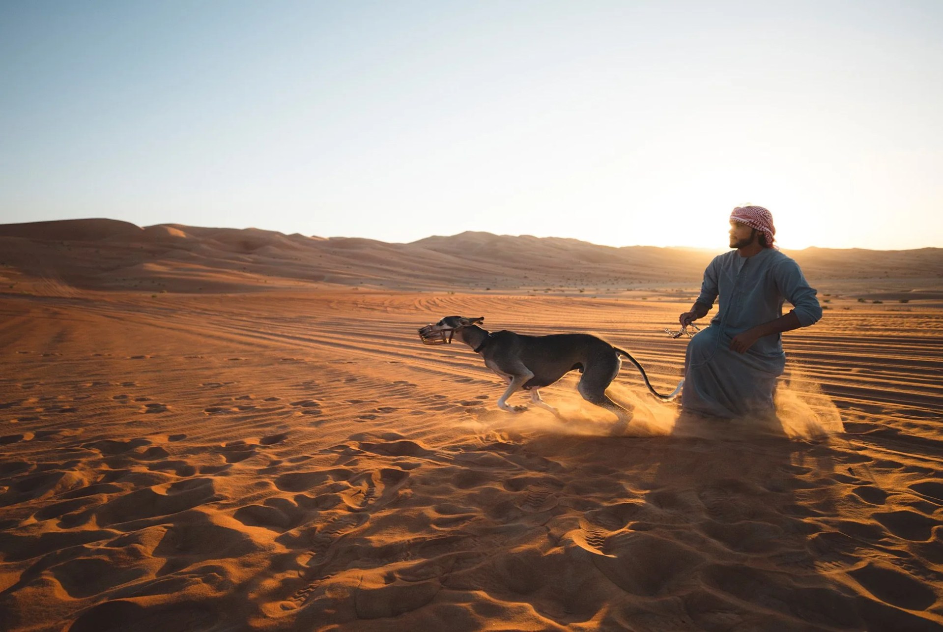 gear-patrol-canon-strohl-desert-1