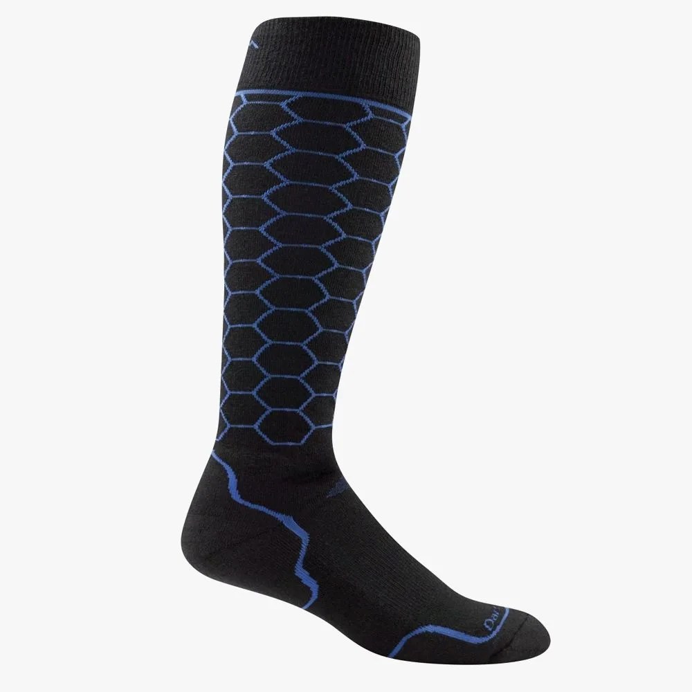 gear-patrol-stocking-stuffers-darn-tough-socks