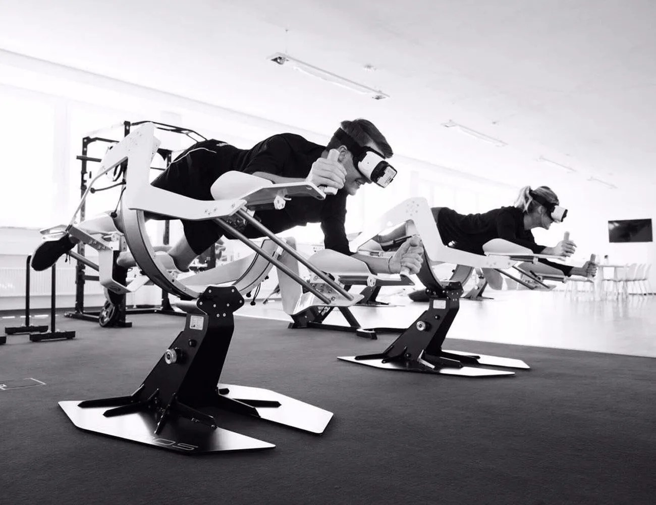 10-Fitness-Gadgets-CES-2018-gear-patrol-Icaros