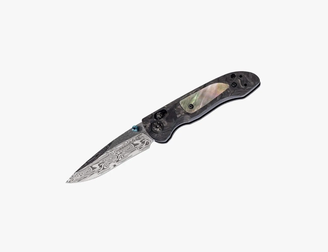 Benchmade-Knives-2018-Collection-gear-patrol-698-181-FORAY