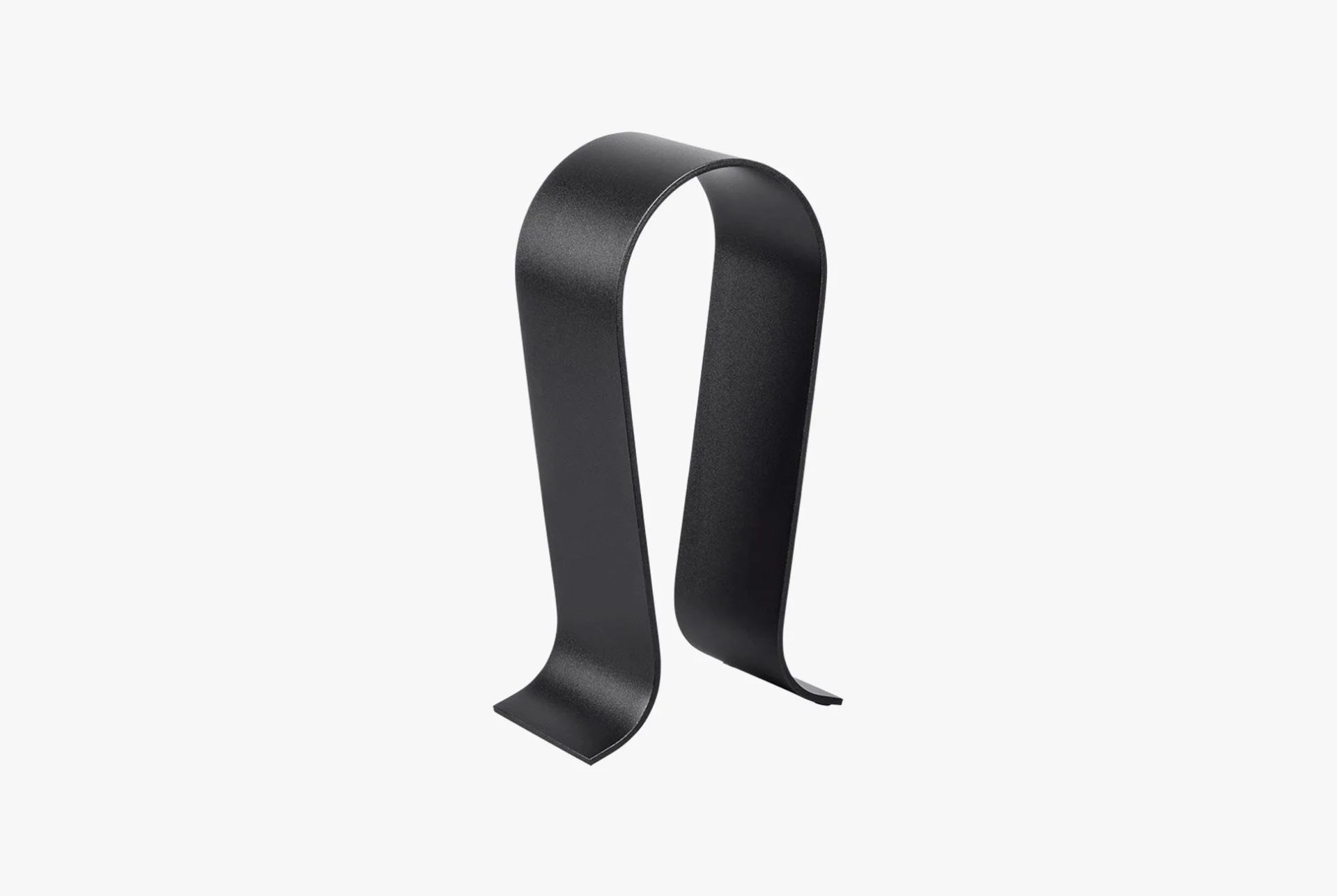 DON-gear-patrol-Monoprice-Headphone-Stand