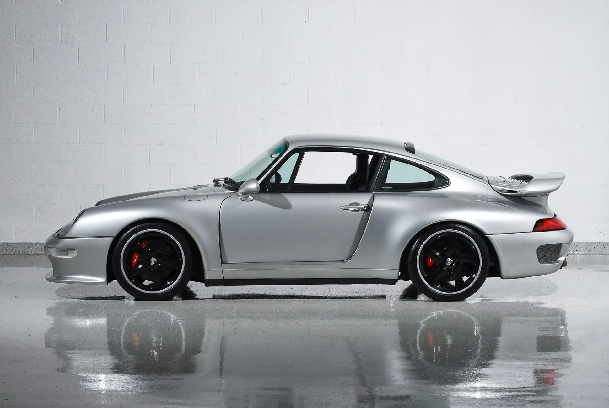 Found-5-Hot-Rod-Porsches-gear-patrol-lead-full